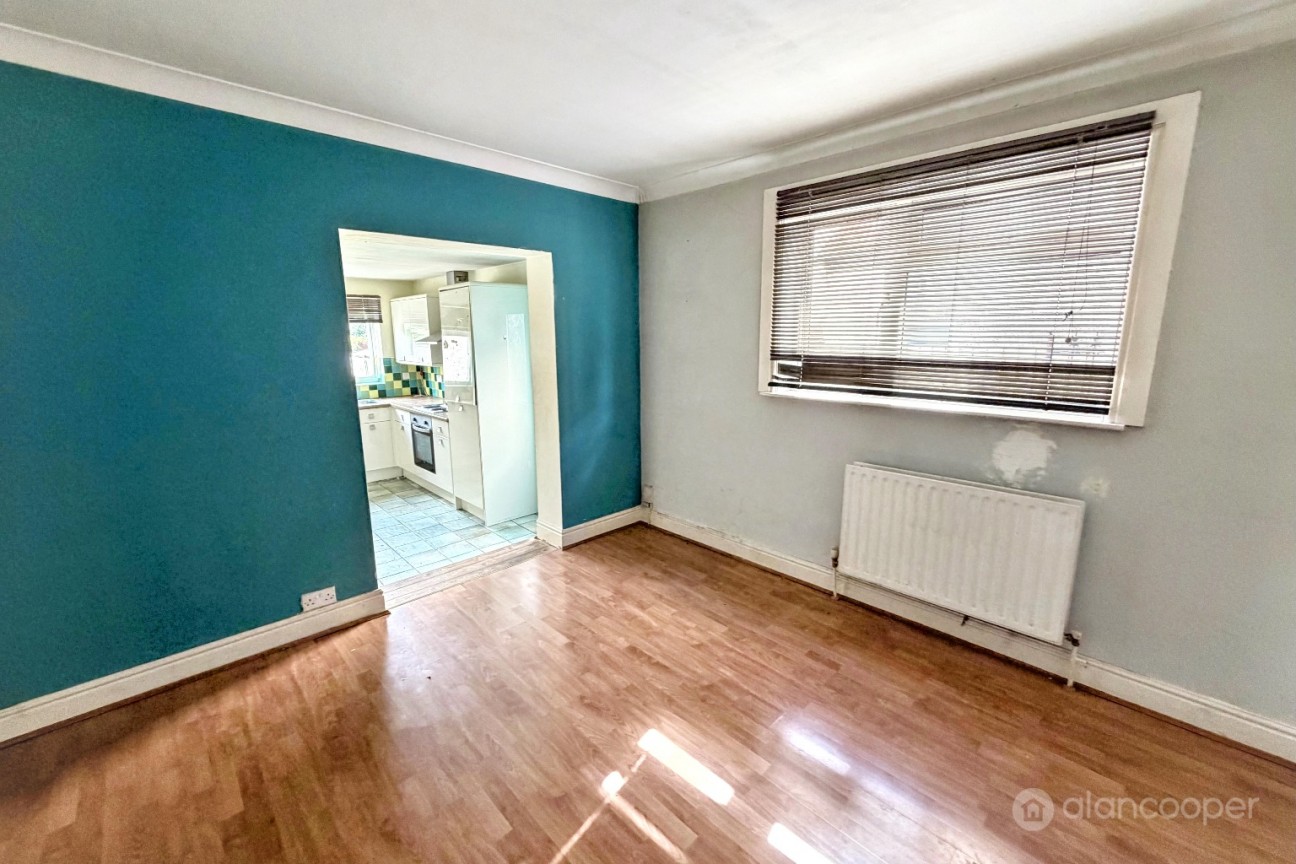 Brookdale Road, Weddington, Nuneaton, CV10 0BL