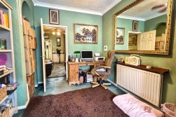 Stanley Road, Abbey Green, Nuneaton, CV11 5EW