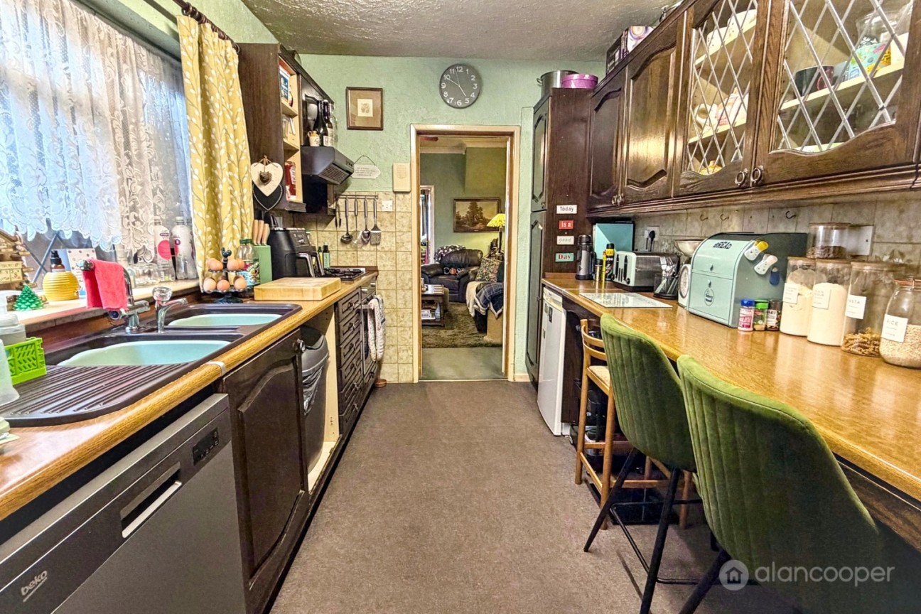 Stanley Road, Abbey Green, Nuneaton, CV11 5EW