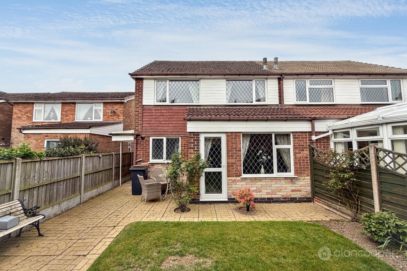Hoarestone Avenue, Whitestone, Nuneaton, CV11 4TH