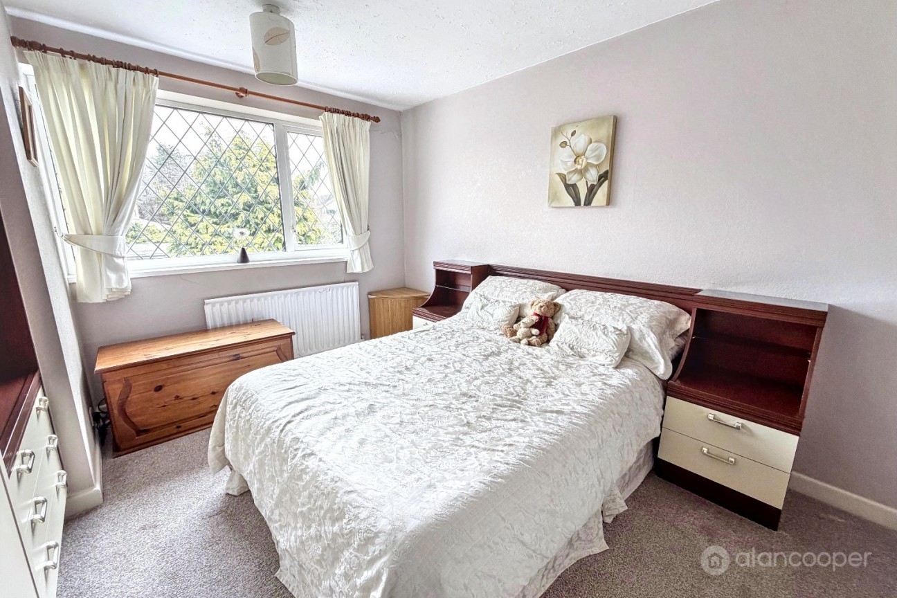 Hoarestone Avenue, Whitestone, Nuneaton, CV11 4TH