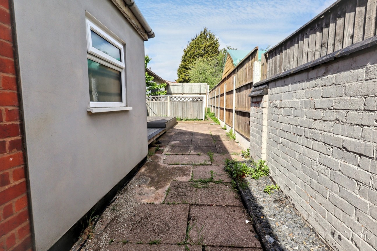 Croft Road, Stockingford, Nuneaton, CV10 7EJ