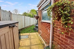 Heath End Road, Stockingford, Nuneaton, CV10 7HE