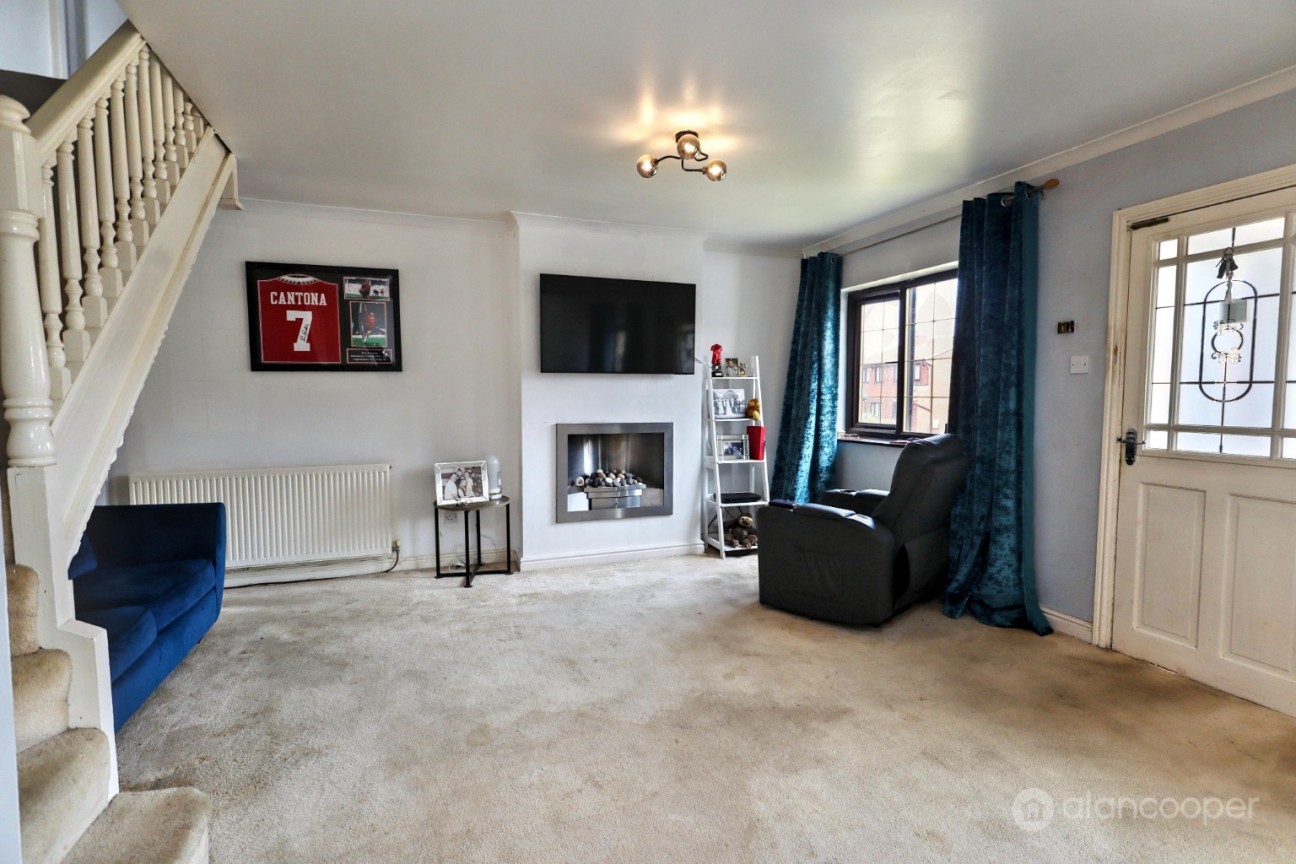 Orford Rise, Galley Common, Nuneaton, CV10 9RZ