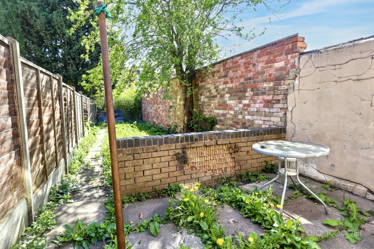 Haunchwood Road, Stockingford, Nuneaton, CV10 8DQ