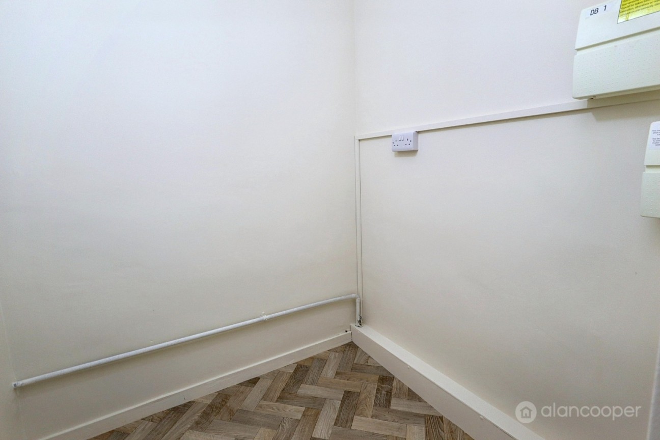 Braemar Way, Glendale, Nuneaton, CV10 7LF