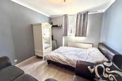 Hillside Drive, Nuneaton, CV10 0LF