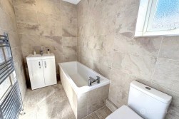 Hillside Drive, Nuneaton, CV10 0LF