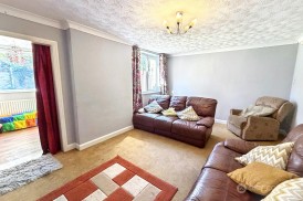 Hillside Drive, Nuneaton, CV10 0LF