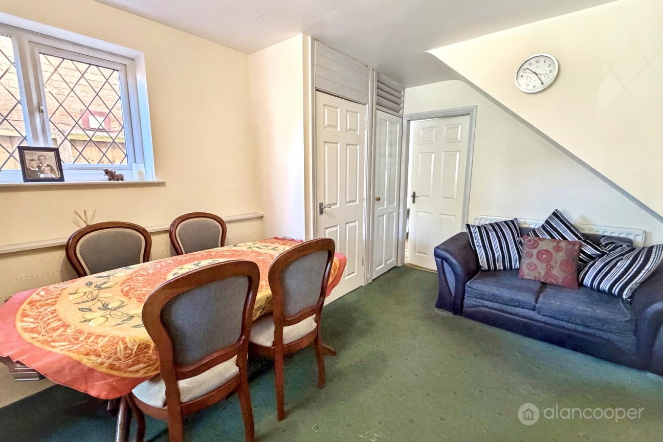 Hillside Drive, Nuneaton, CV10 0LF