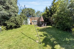 King Edward Road, Nuneaton, CV11 4BB