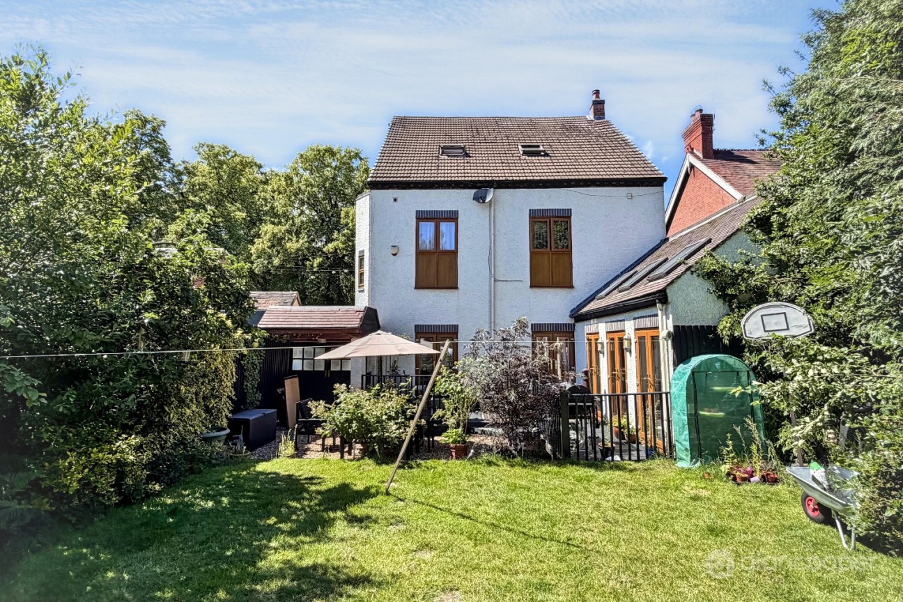 King Edward Road, Nuneaton, CV11 4BB