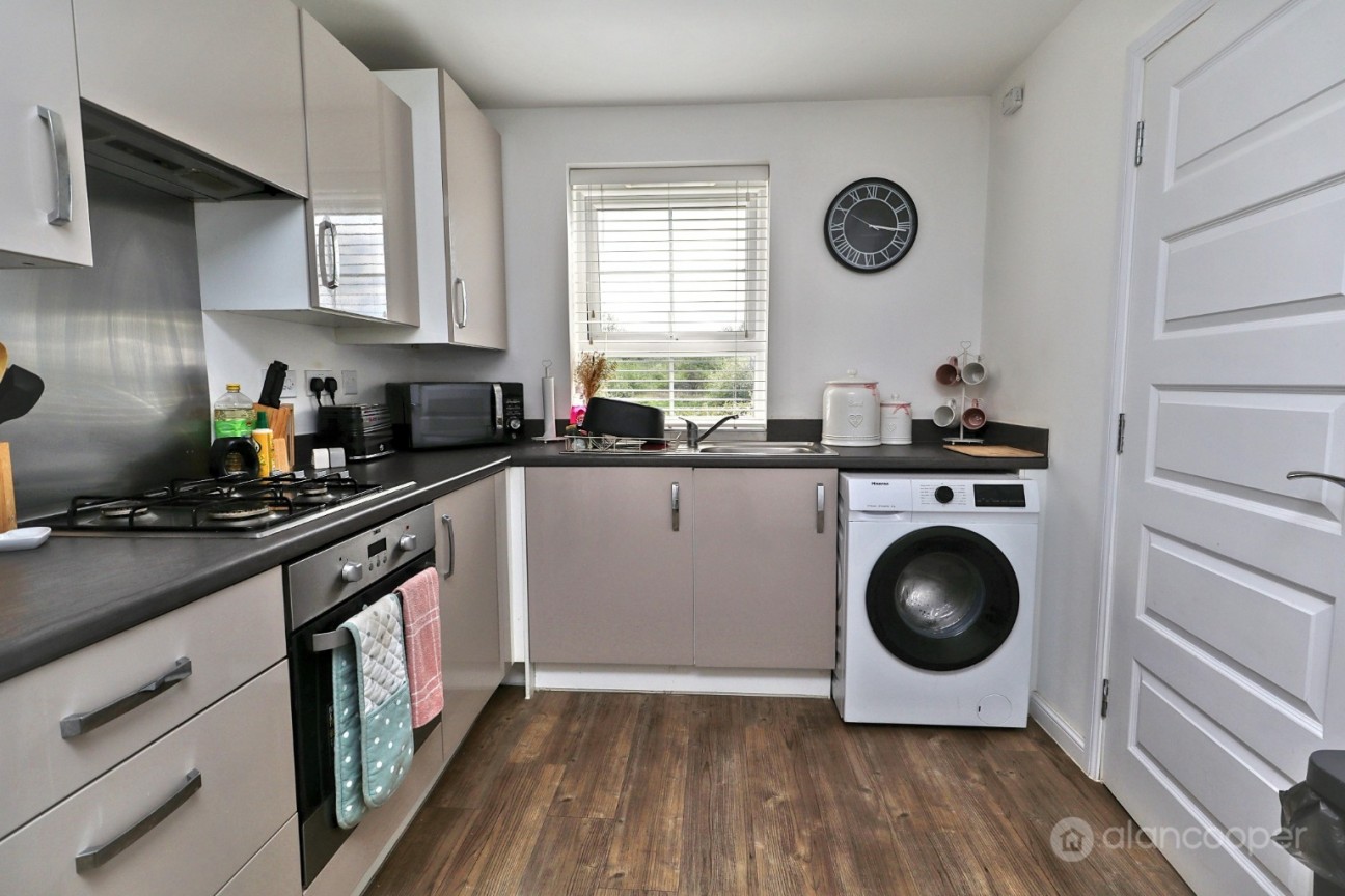 Azure Walk, Nuneaton, Warwickshire, CV10 9GQ