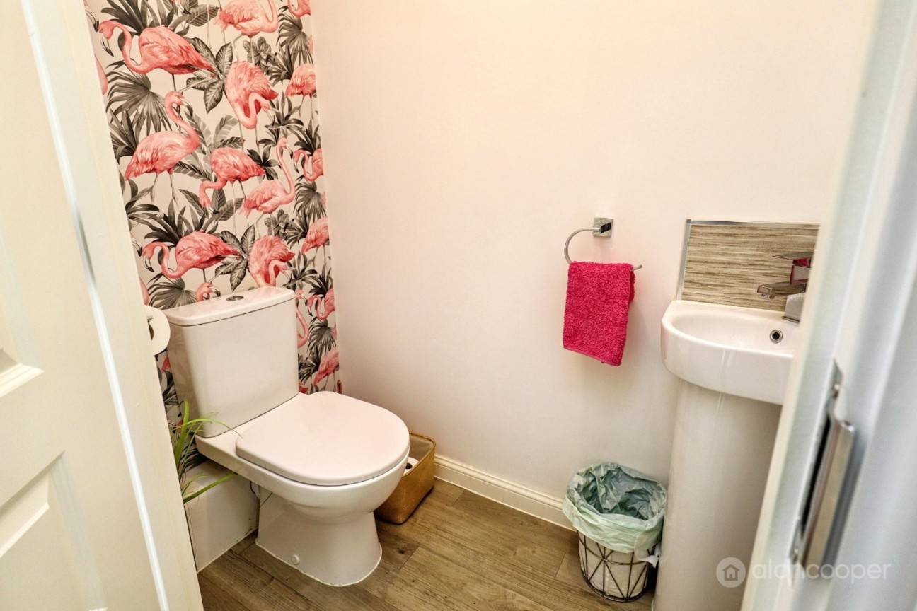Azure Walk, Nuneaton, Warwickshire, CV10 9GQ