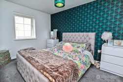 Azure Walk, Nuneaton, Warwickshire, CV10 9GQ