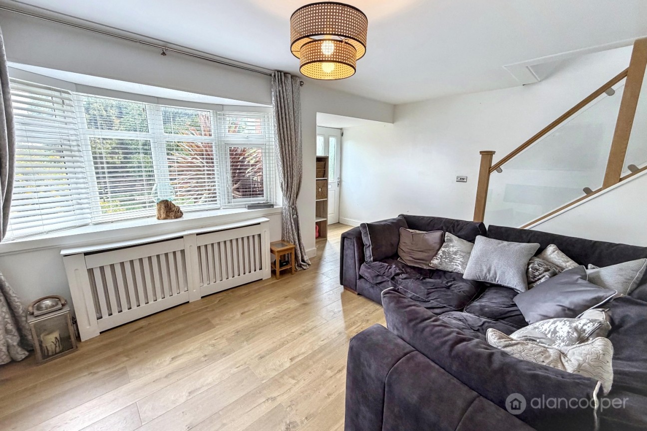 Charnwood Avenue, Arbury View, Nuneaton, CV10 7NZ