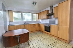 Cleaver Gardens, Nuneaton, Warwickshire, CV10 0HG