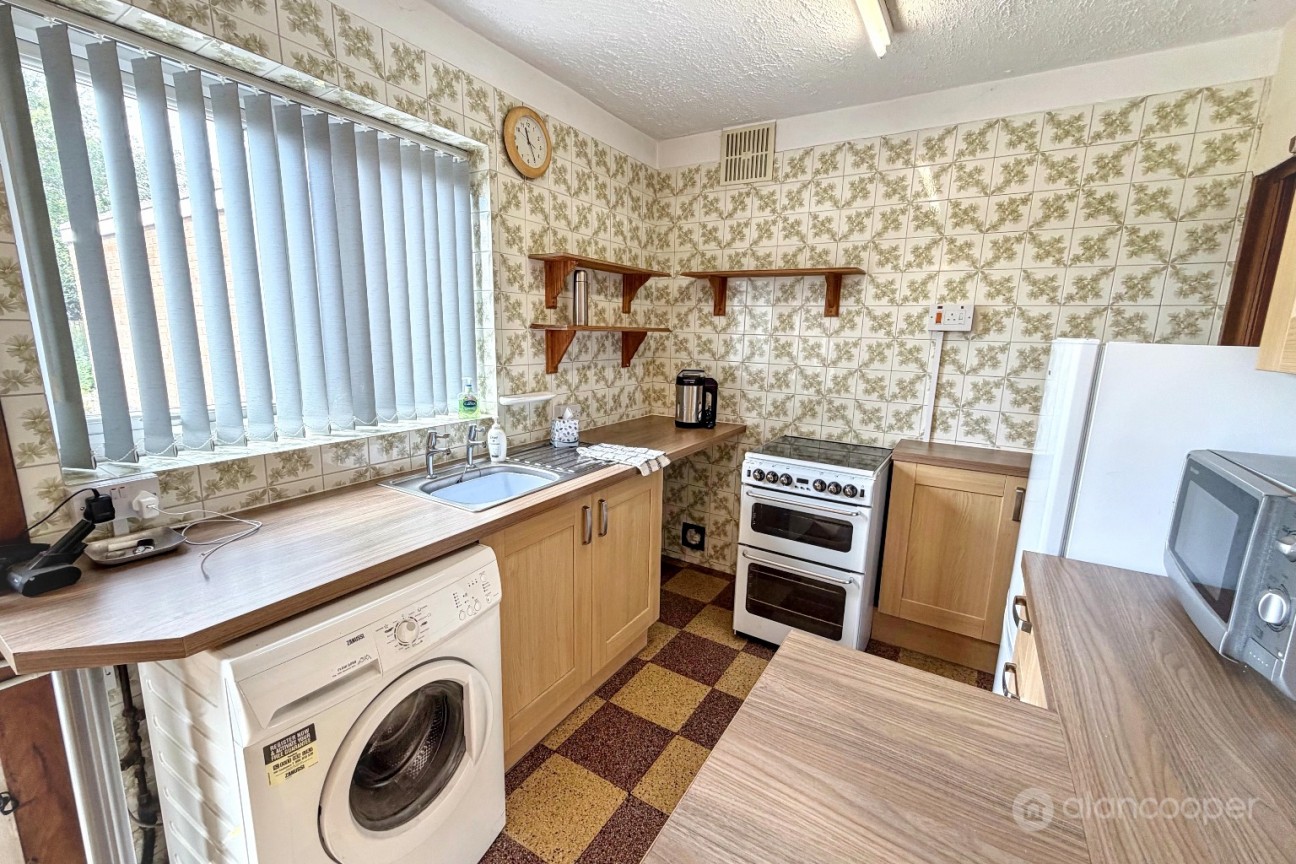 Constance Close, Bedworth, CV12 0BX
