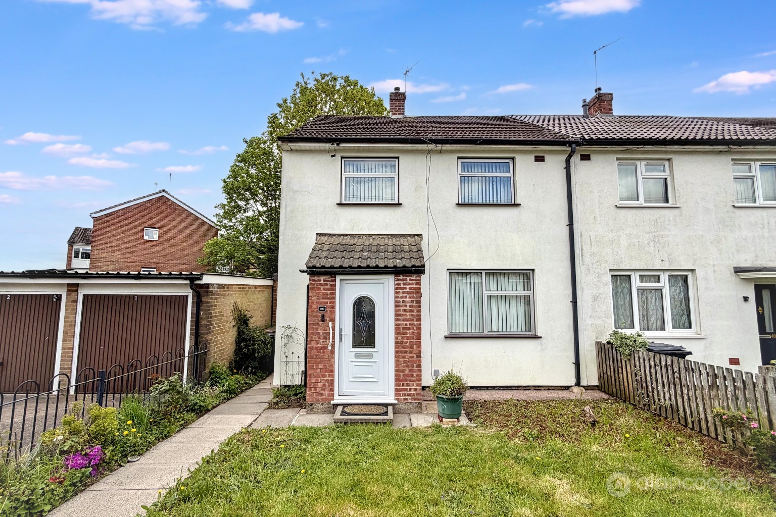 Cedar Road, Nuneaton, CV10 9DN
