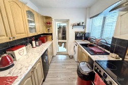 Gadsby Street, Attleborough, Nuneaton, CV11 4PD