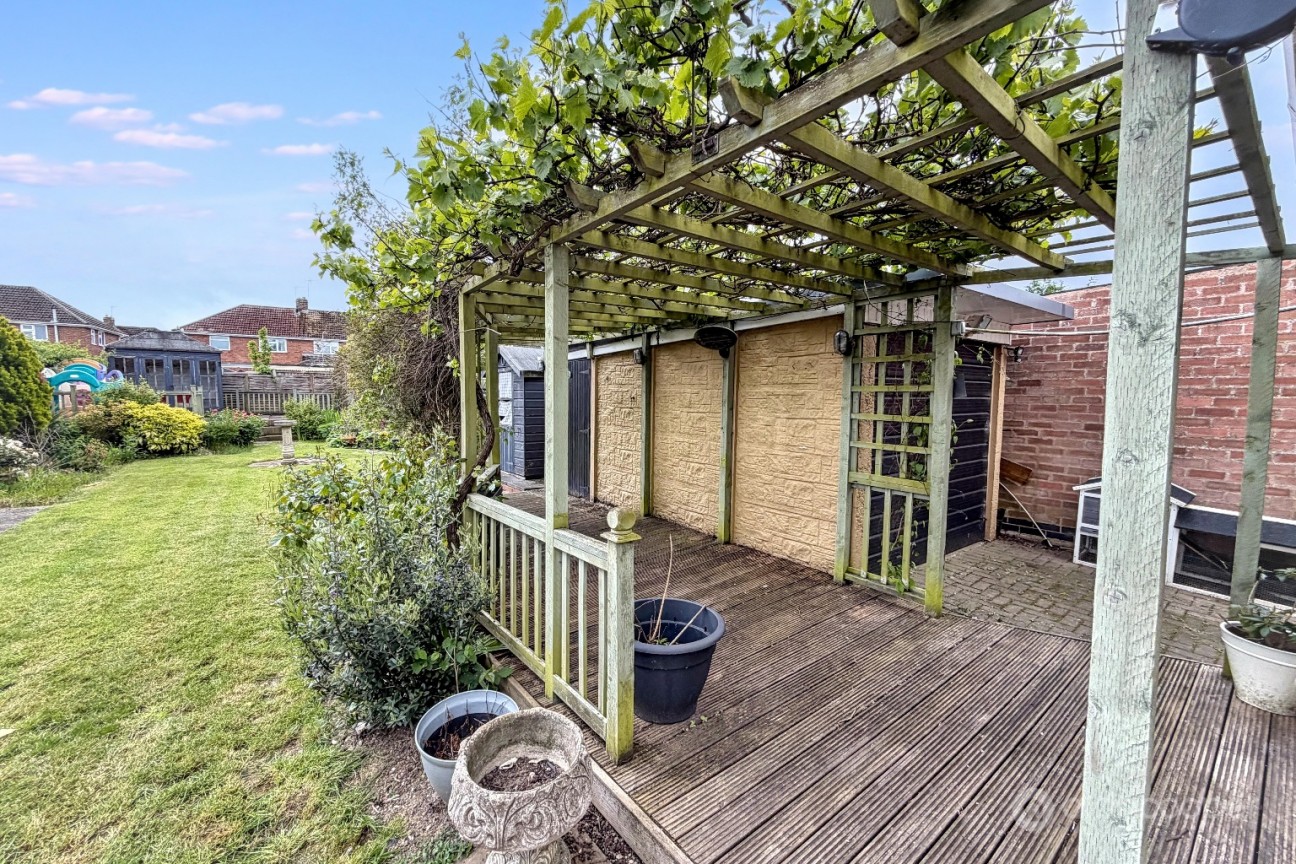 Cleveland Road, Bulkington, CV12 9PH