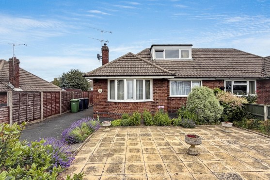 Nuneaton Road, Bulkington, CV12 9QP