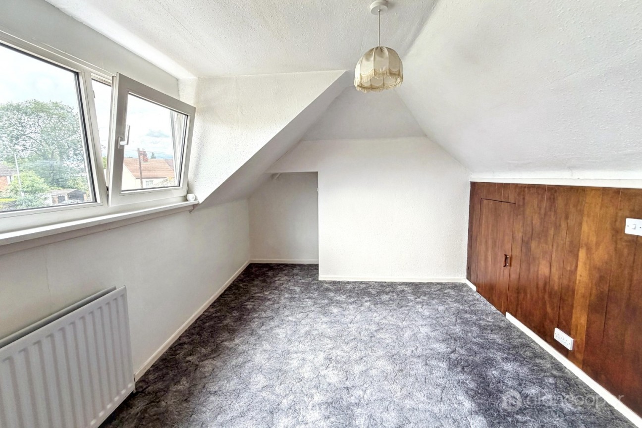 Nuneaton Road, Bulkington, CV12 9QP