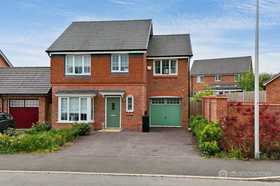 Adelie Road, Galley Common, Nuneaton, CV10 9GZ