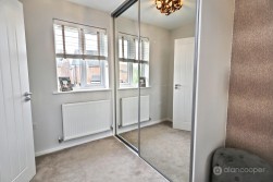 Adelie Road, Galley Common, Nuneaton, CV10 9GZ