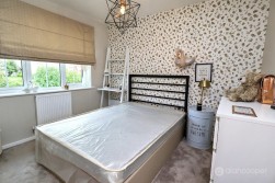 Adelie Road, Galley Common, Nuneaton, CV10 9GZ