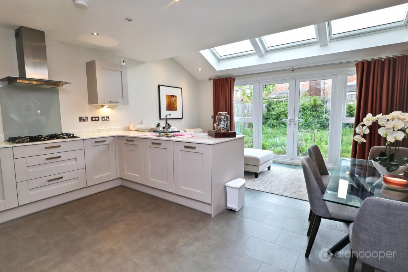 Adelie Road, Galley Common, Nuneaton, CV10 9GZ