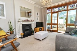 Hinckley Road, Nuneaton, CV11 6LG