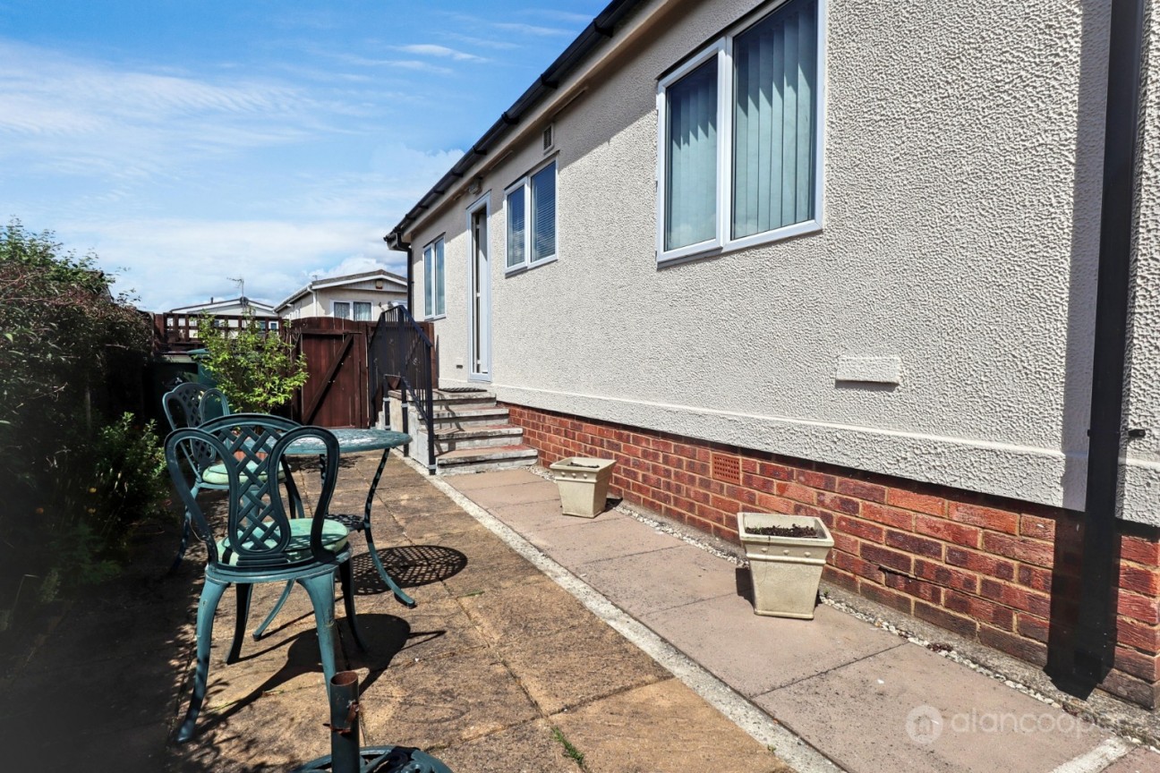 New Green Park, Wyken Croft, Coventry, CV2 1HS