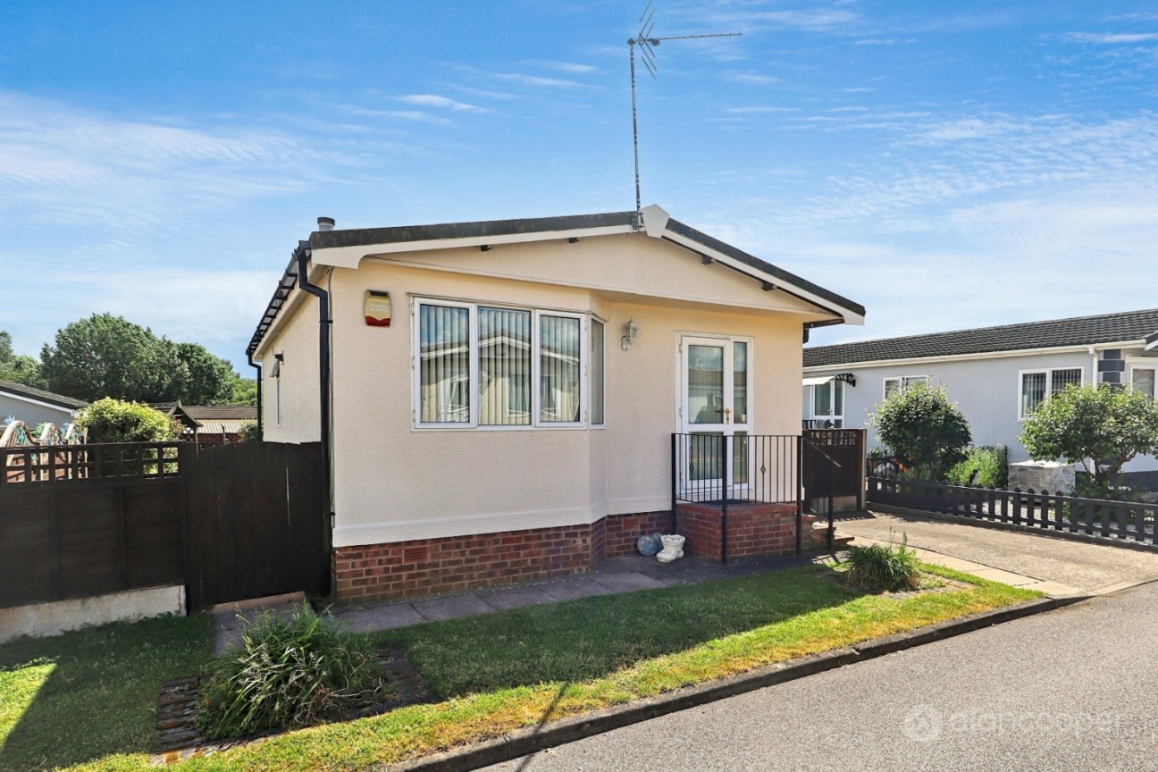 New Green Park, Wyken Croft, Coventry, CV2 1HS