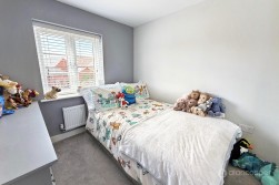 Sunburst Drive, Manor Fields, Nuneaton, CV11 6YQ