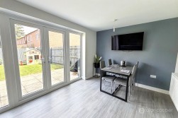 Sunburst Drive, Manor Fields, Nuneaton, CV11 6YQ