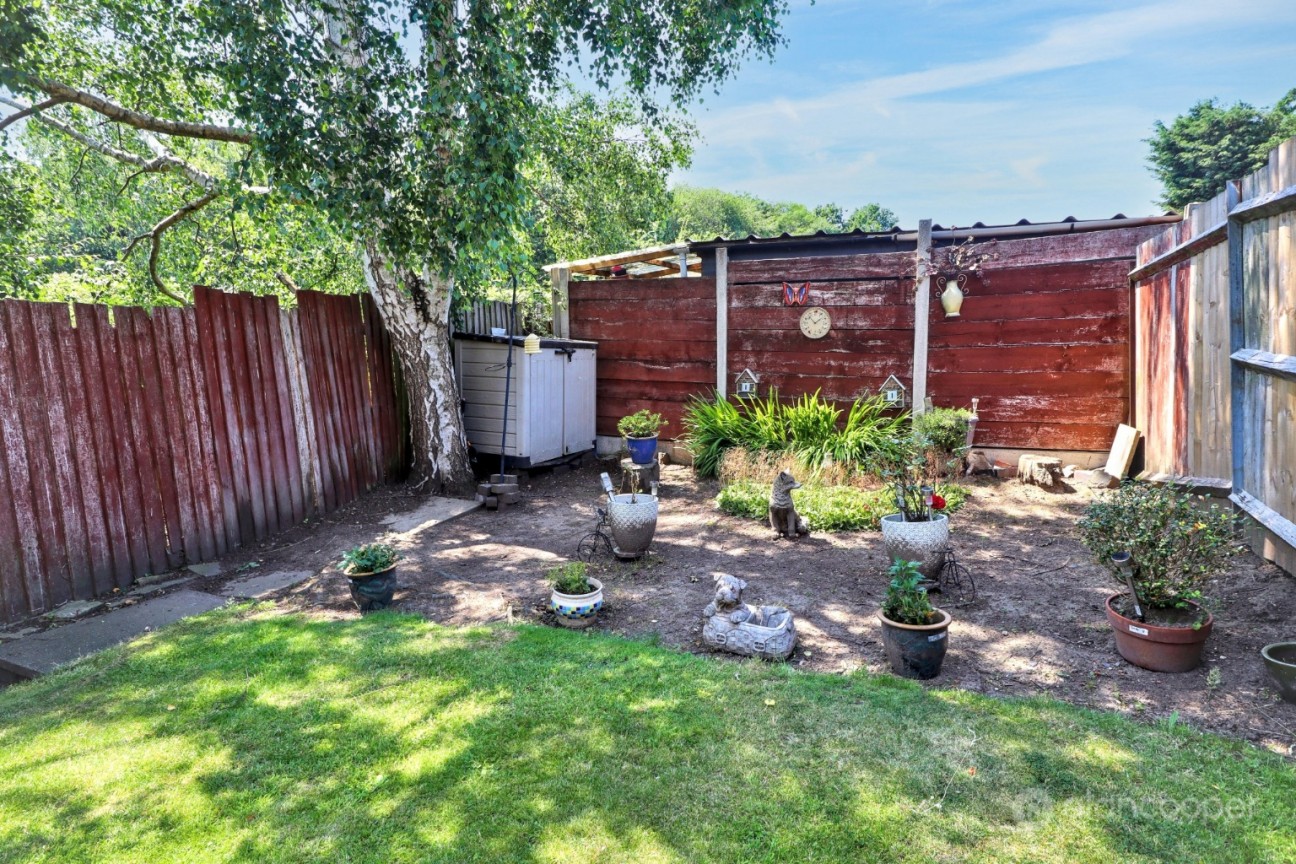 Bucks Hill, Nuneaton, Warwickshire, CV10 9NA