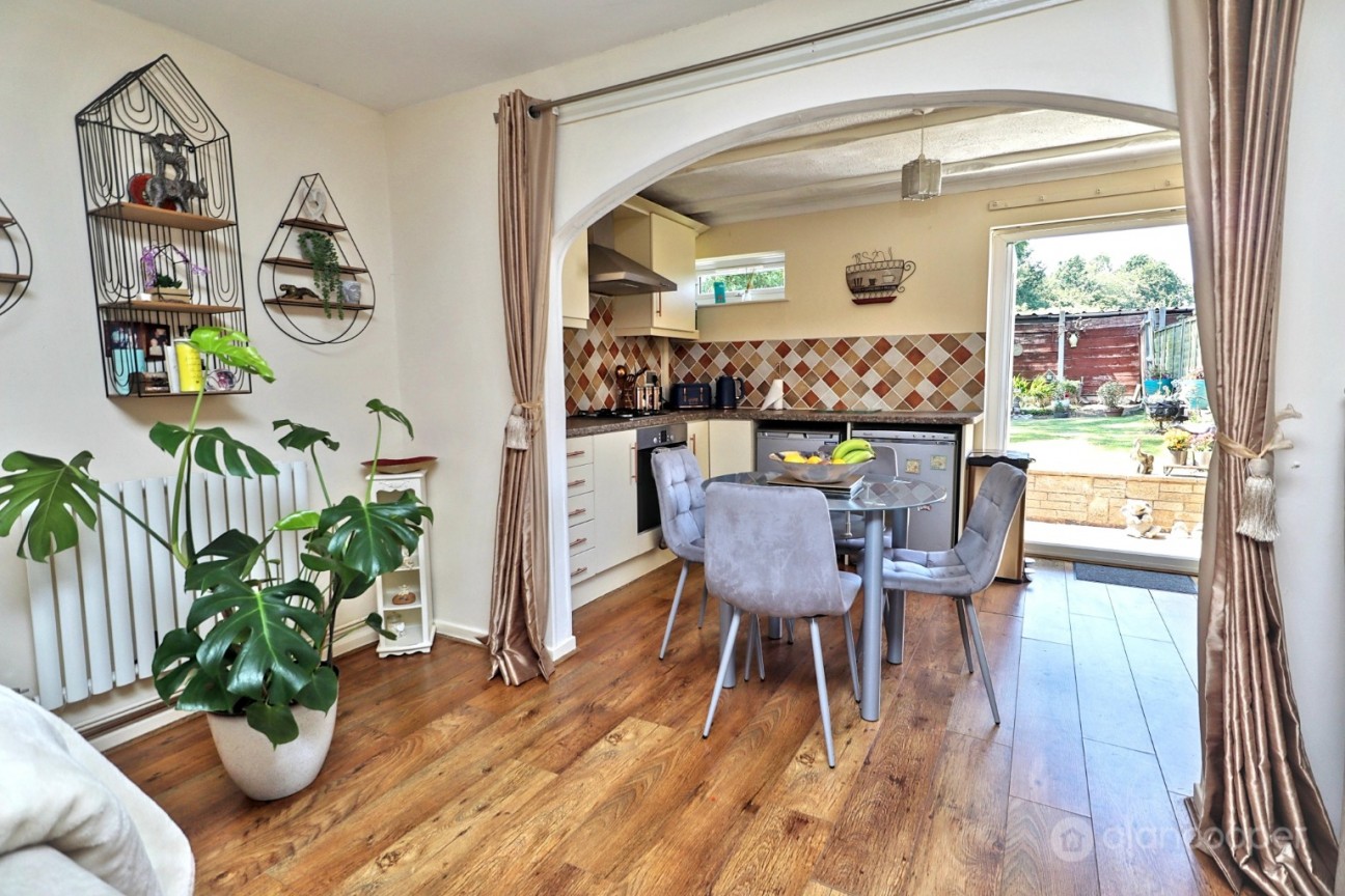 Bucks Hill, Nuneaton, Warwickshire, CV10 9NA