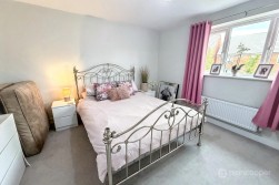 Russett Avenue, Manor Fields, Nuneaton, CV11 6YW