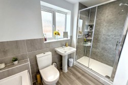 Russett Avenue, Manor Fields, Nuneaton, CV11 6YW