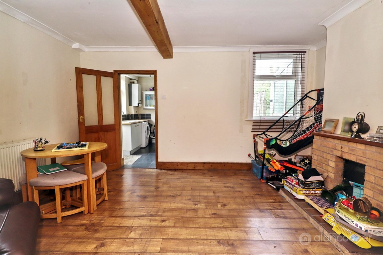 Alders Lane, Nuneaton, Warwickshire, CV10 0PL