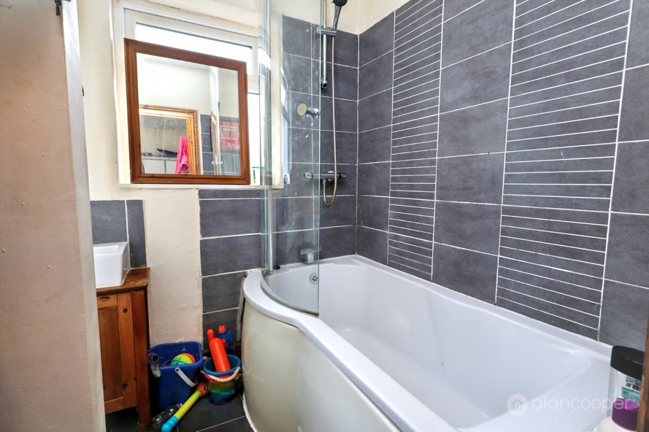 Alders Lane, Nuneaton, Warwickshire, CV10 0PL