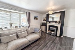 Lingwood Drive, Stockingford, Nuneaton, CV10 7DR