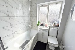 Lingwood Drive, Stockingford, Nuneaton, CV10 7DR