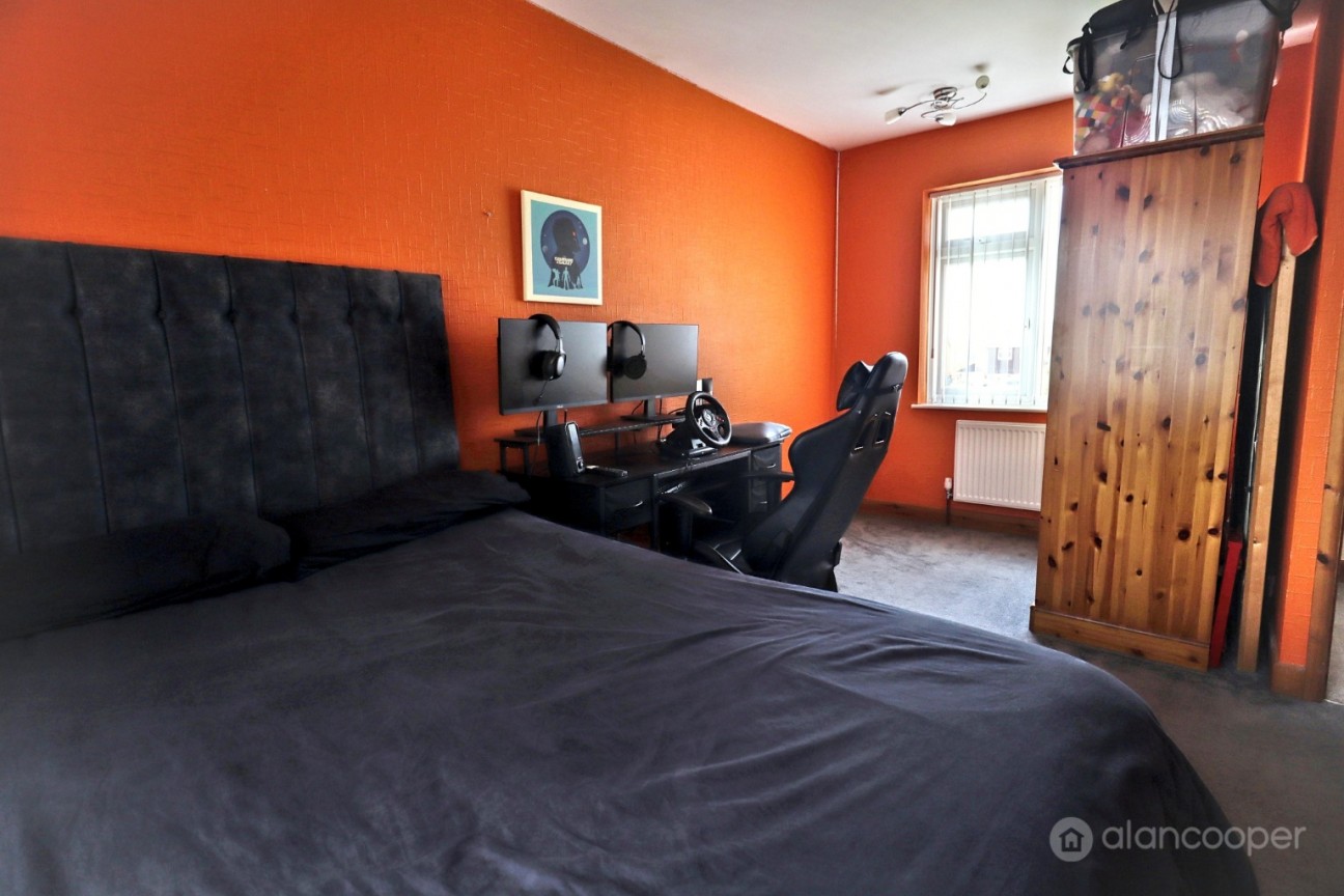 Oldbury Road, Hartshill, Nuneaton, CV10 0TE