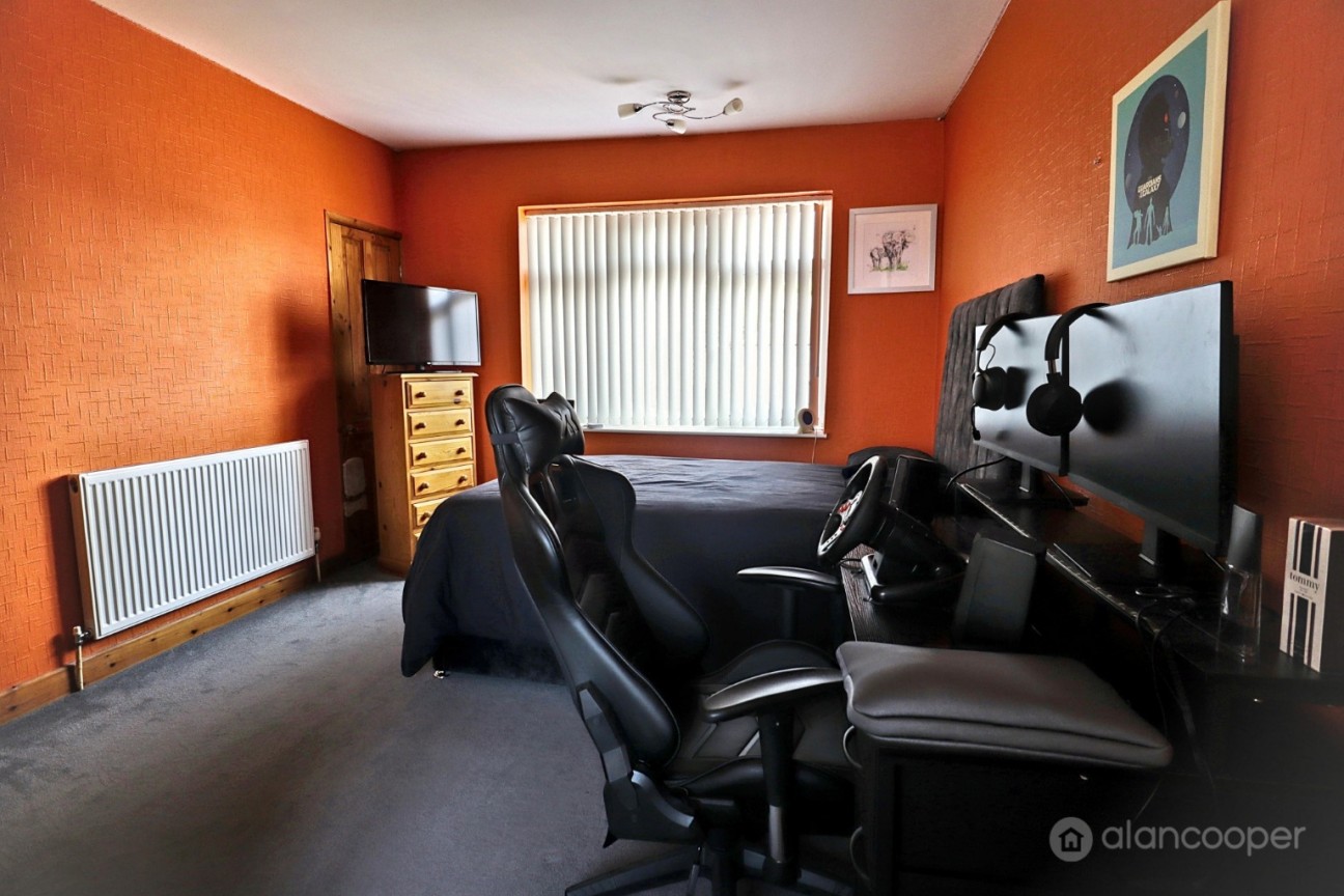 Oldbury Road, Hartshill, Nuneaton, CV10 0TE