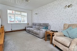 Oldbury Road, Hartshill, Nuneaton, CV10 0TE