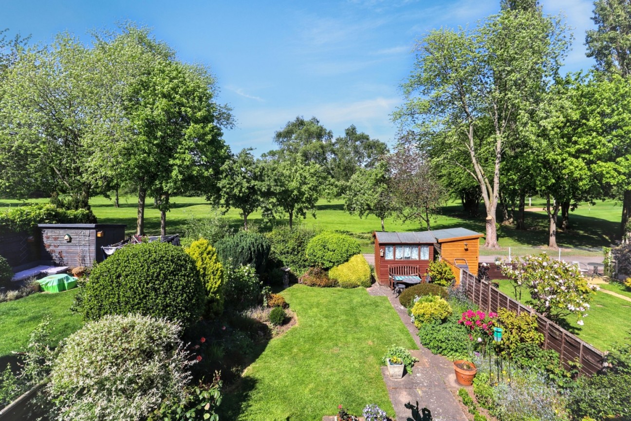 St. Andrews Drive, Whitestone, Nuneaton, CV11 6NQ