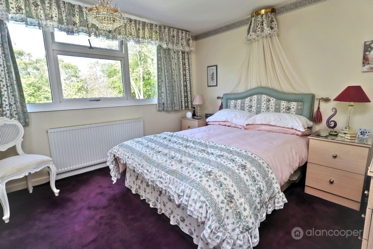 St. Andrews Drive, Whitestone, Nuneaton, CV11 6NQ