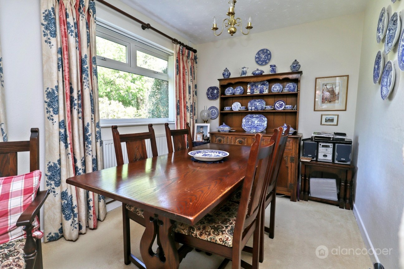 St. Andrews Drive, Whitestone, Nuneaton, CV11 6NQ